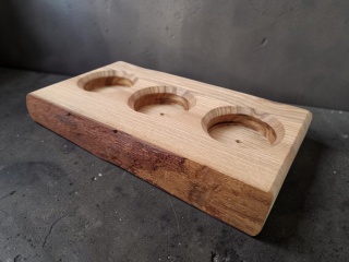 Świecznik jesionowy z naturalną krawędzią - 3x tealight, nastrojowy