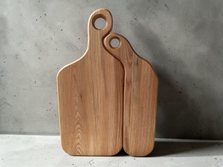 Unikatowa para jesionowych desek kuchennych - do krojenia i serwowania